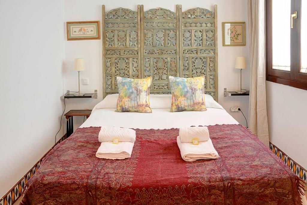 Apartamento Santa Cruz เซบีญา ภายนอก รูปภาพ