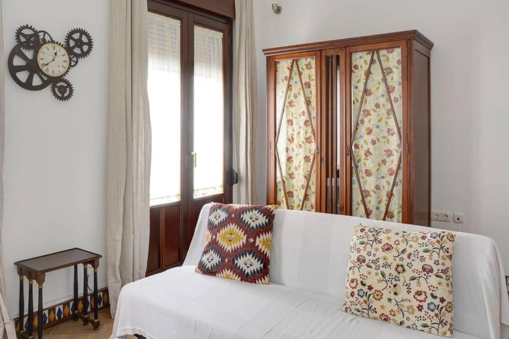 Apartamento Santa Cruz เซบีญา ภายนอก รูปภาพ